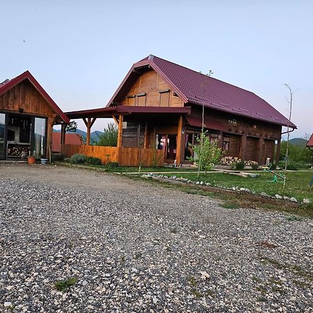 Вилла Ruralna Kuca Za Odmor Lika Lovinac  Экстерьер фото